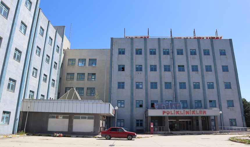 Yalova Eski Devlet Hastanesi Neden Hâlâ Atıl Durumda?