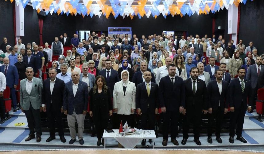 AK Parti Teşkilatı Danışma Meclisi’nde Buluştu