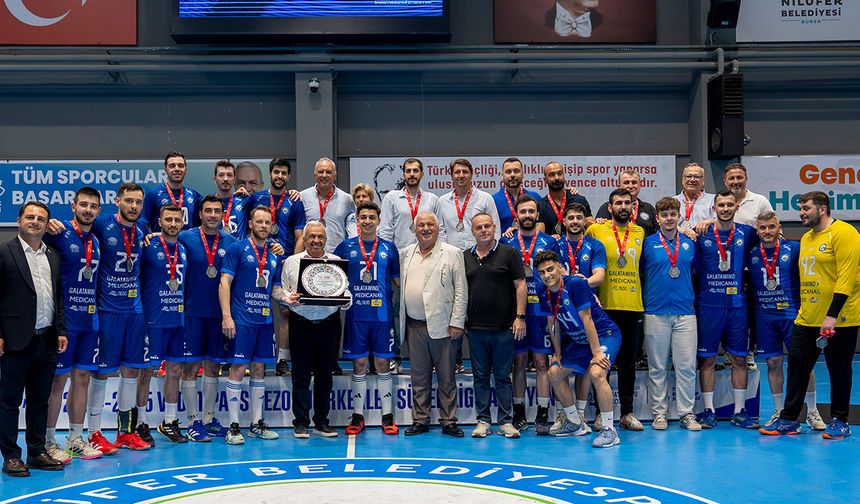 Görkem Bilim’li Nilüfer Süper Ligi İkinci Bitirdi