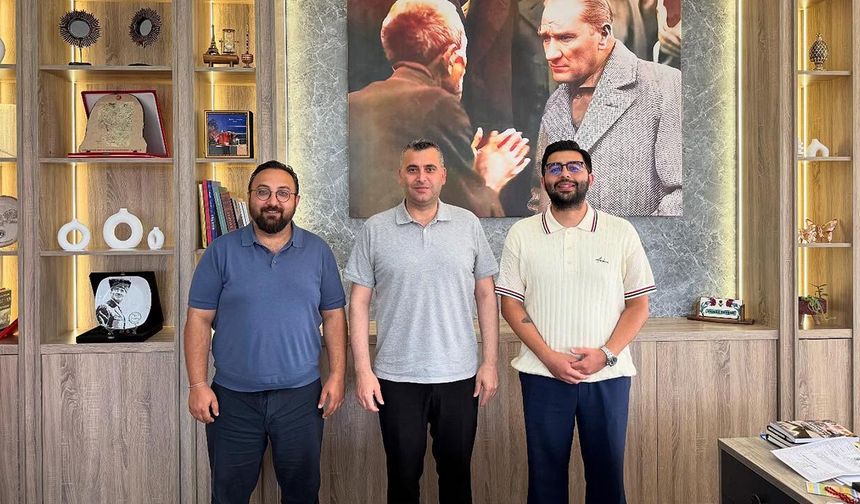 Başkan Tavşan, V Dent Polikliniği Kurucu Ortaklarını Ağırladı