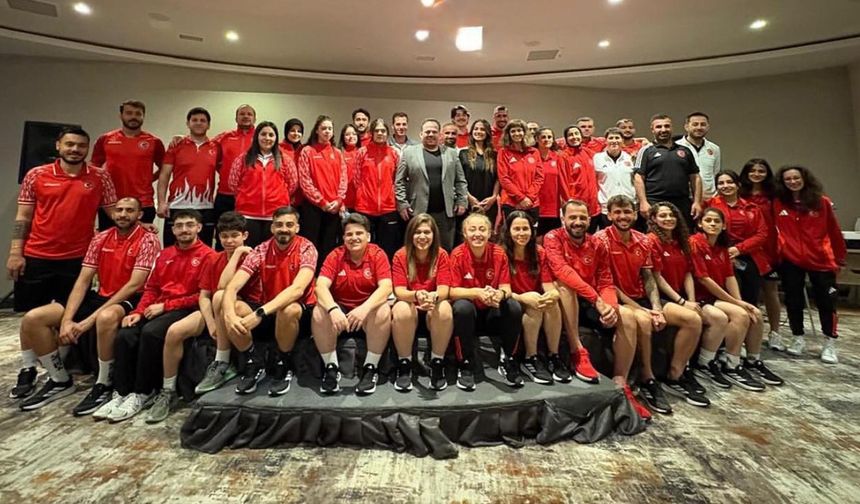 Murat Şimşek, Futsal A Milli Takımıyla Dünya Şampiyonası İçin Yola Çıktı!