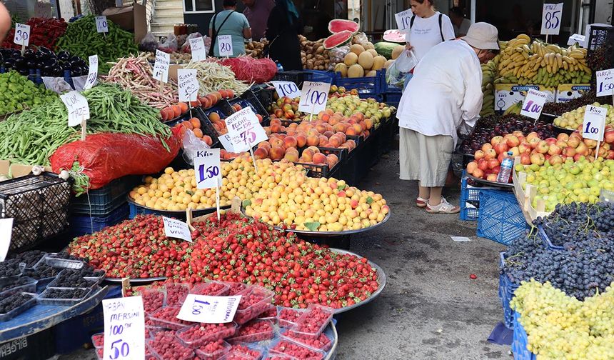 Çınarcık Pazarında Meyve Fiyatlarında Büyük Artış