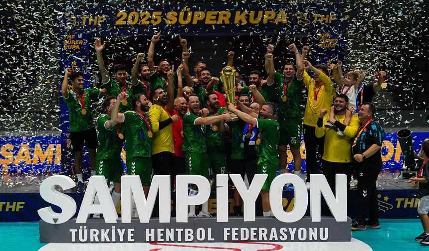 Gökay Bilim ve Nilüfer Belediyesi Süper Kupanın Sahibi Oldu