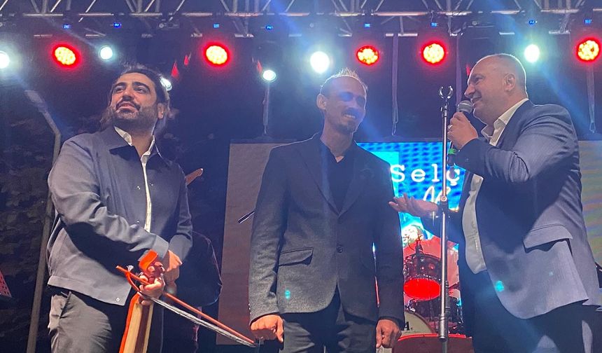 Çınarcık Hamsi Festivaliyle Şenlendi