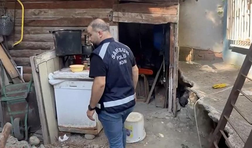 Rüyasında Define Gören Kadın Oğluyla Birlikte 5 Katlı Apartmanın Altında Tünel Kazarken Yakalandı