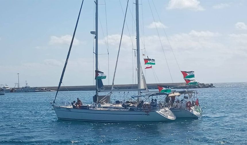 Küresel Sumud Filosu: "13 gemi durduruldu, 30 gemi Gazze yolunda"