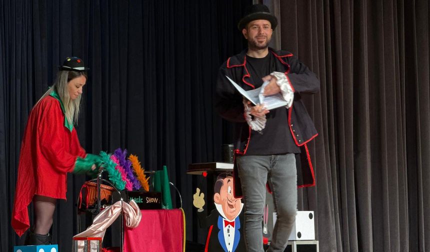 Çocuklar ‘Makarino’ İle Eğlendi