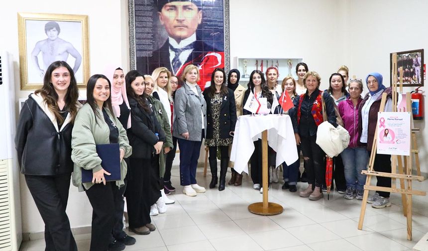 Çiftlikköy’de Meme Kanseri Semineri Yapıldı