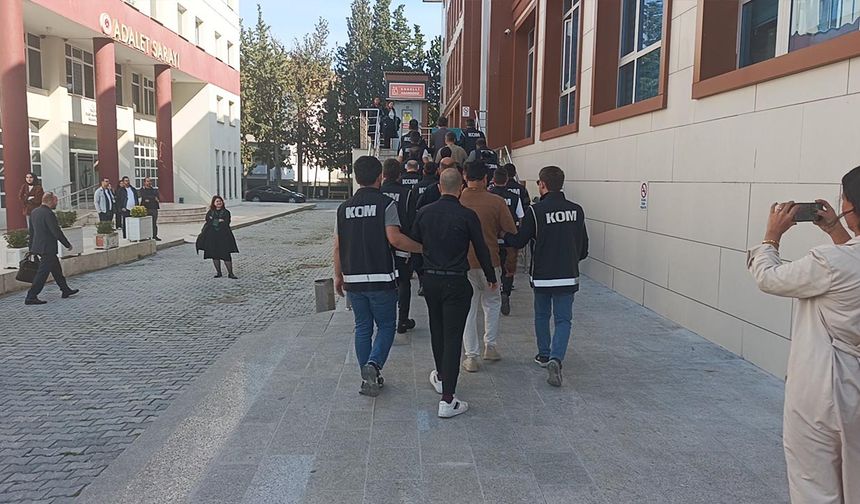 Yalova'da İl Göç İdaresi'ne Yönelik Operasyonda 1 Tutuklama