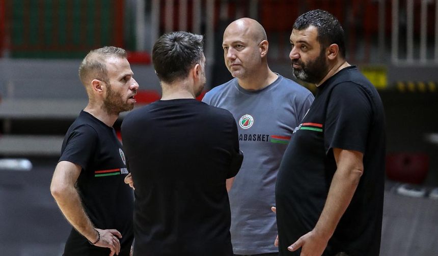 Dev Adamlar Cedi’ye Konuk Oluyor
