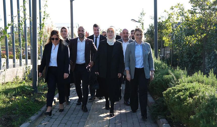 Başkan Yasemin Fazlaca’dan Huzurevine Anlamlı Ziyaret