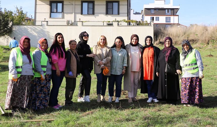 Çiftlikköylü Kadınlardan Mahallelerine Örnek Duyarlılık