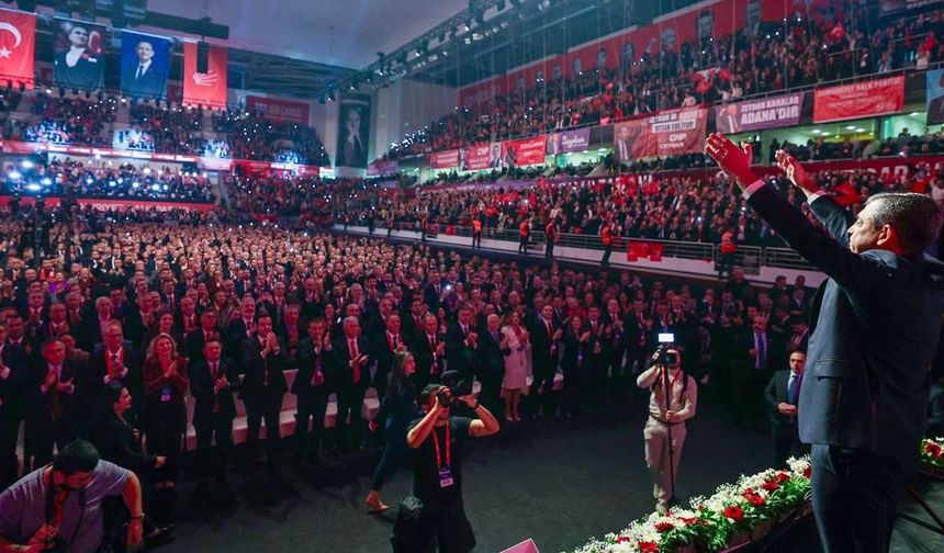 Avni Kurt’tan CHP 39. Kurultayına Övgü: “Partimiz Güçlü Bir Kurultay Geçirdi”