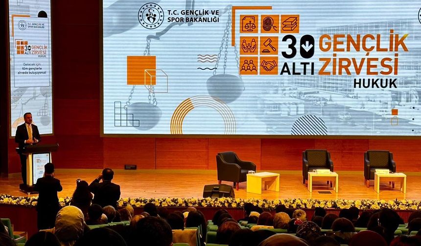 Yalova Gençleri “30 Yaş Altı Gençlik Zirvesi”nde Buluştu