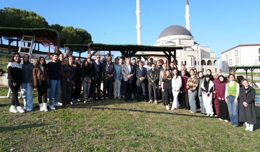 Yalova Üniversitesi Kampüsü Anadolu Motifleriyle Yeniden Şekilleniyor