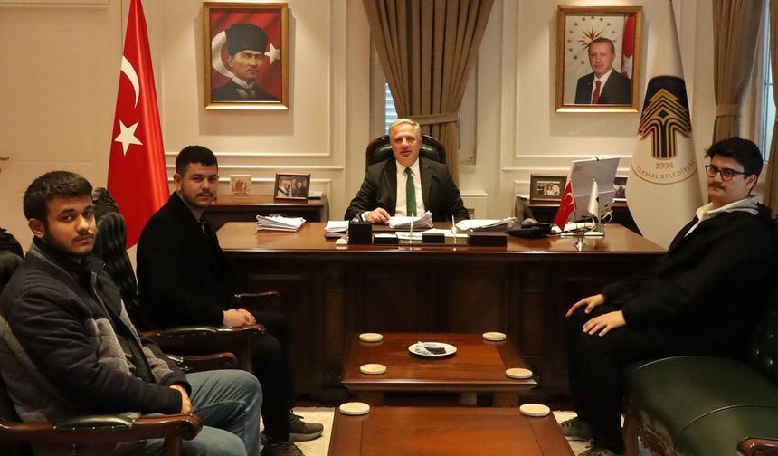 Başkan Acar, Yalova Üniversitesi Öğrencilerini Ağırladı