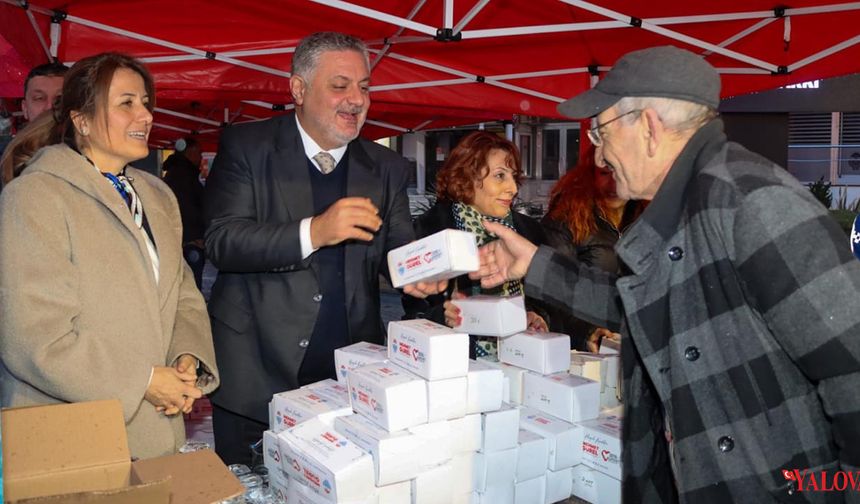 Başkan Gürel Regaib Kandili’nde Vatandaşlarla Bir Araya Geldi