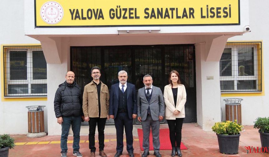 Yalova GSL’de Duvar Sergisi Açıldı