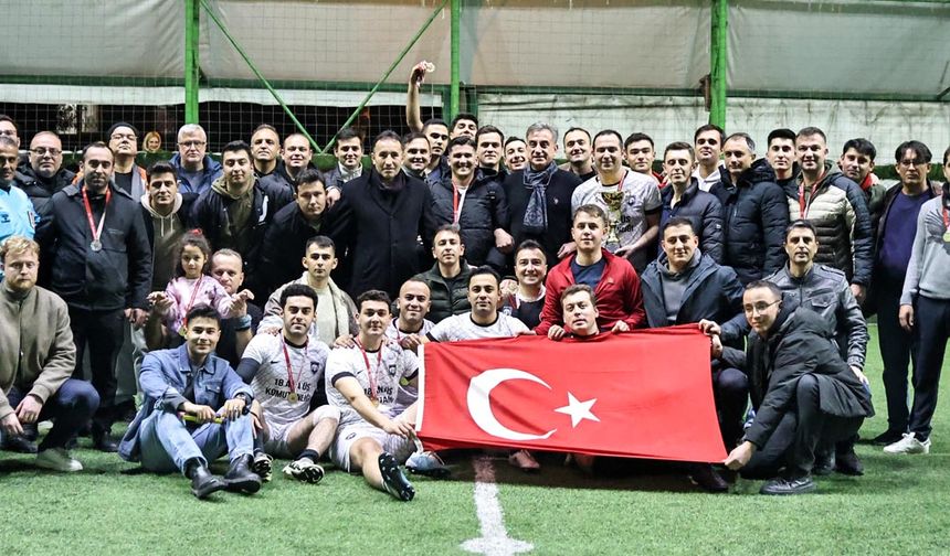 Yalova Kurumlar Ligi’nde Kupalar Sahiplerini Buldu