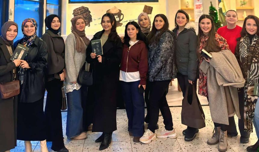 Çiftlikköy, İlk Kitap Molasıyla Tanıştı