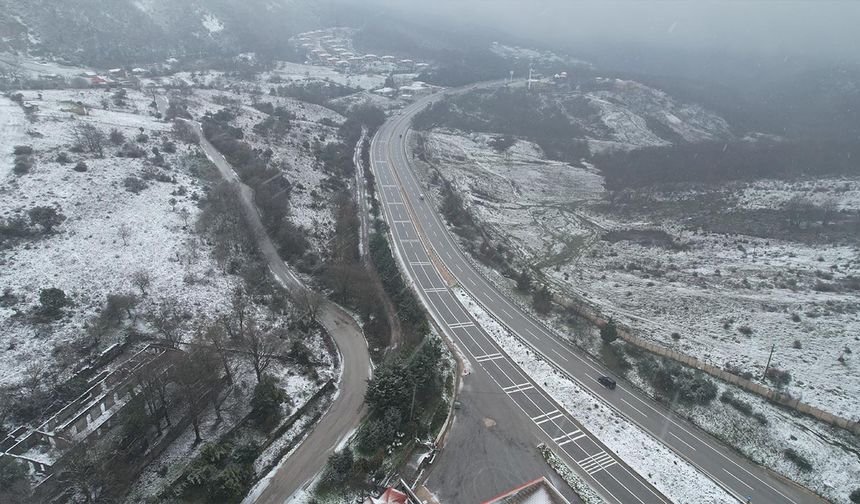 Yalova Beyaza Büründü