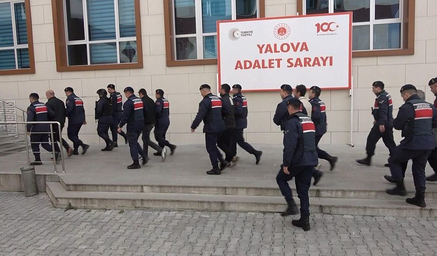 Yalova'da su hattında köpüklenme olayına karışan 3 şüpheliye 5'er yıl hapis