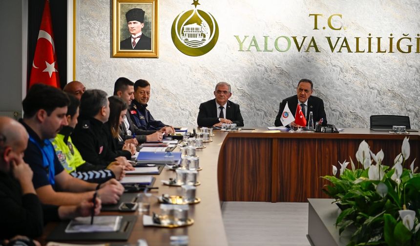 Yalova’da 628 Trafik Levhası Kaldırıldı