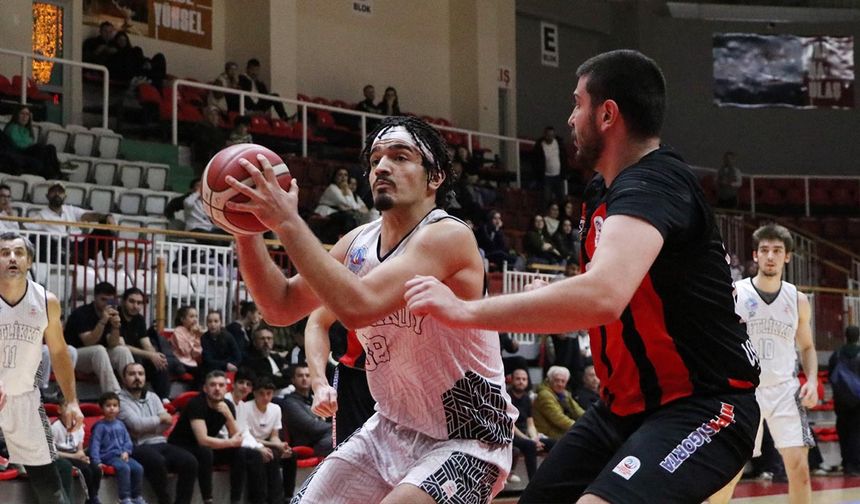 Çiftlikköy’ün Dev Adamları Kerasus’u Ağırlıyor