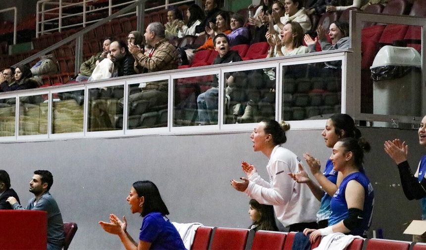 Çiftlikköy’ün Sultanları Sezonu Bursa’da Tamamlıyor