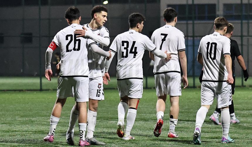 Liderlik 3 Golle Geldi