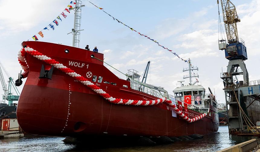 Sıfır Emisyonlu Akaryakıt Tankeri WOLF 1 Denize İndirildi