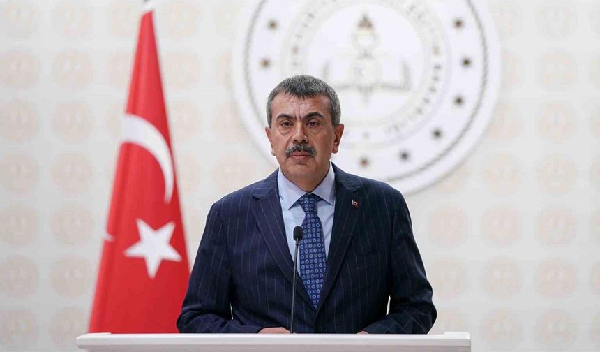 Bakan Tekin'den Öğretmenlere Müjde: Akademi Biter Bitmez Atama