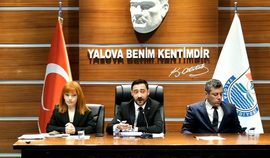 Yalova Belediye Meclisi’nde CHP ve AK Partililer Arasında “Bakan Kurum” Tartışması