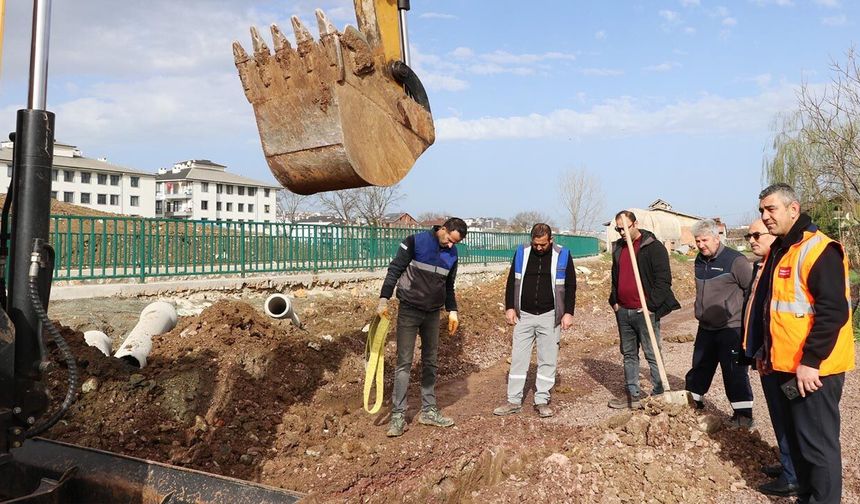 500 Evler Mahallesi’nde Su Hattı Yenileniyor