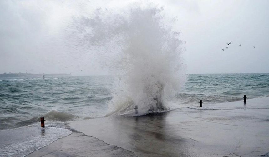 Marmara Denizi’ne Fırtına Uyarısı