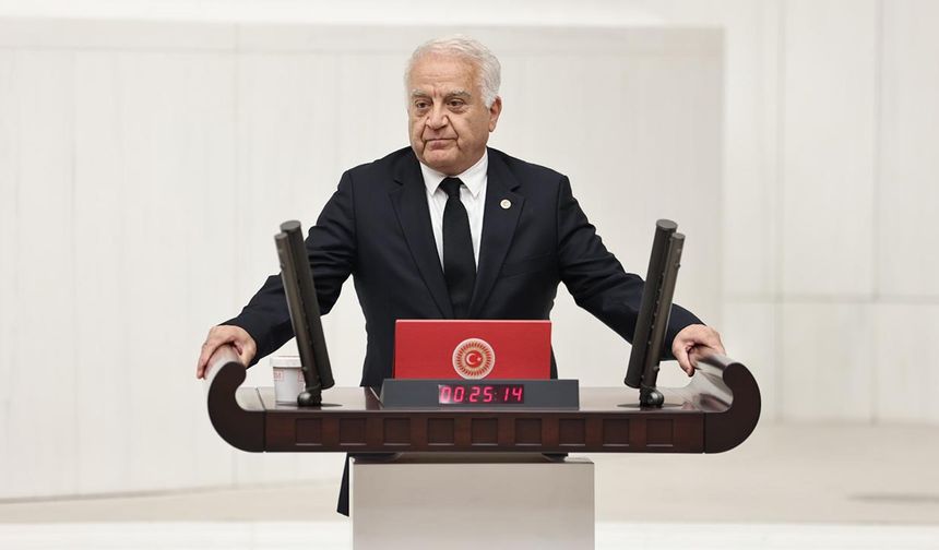 Becan’dan Deprem Yıldönümünde Önemli Mesajlar