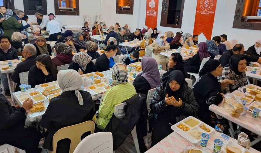 Ramazan Boyunca Yalova Abdülhamid Han Camii’de İftar Verilecek