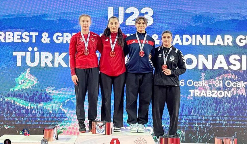 Canbay, Türkiye Üçüncüsü İlayda Çin’i Tebrik Etti