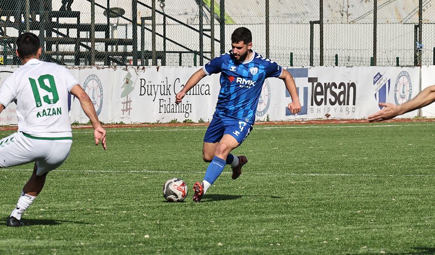 Eşme Liderliğe Yükseldi, Bozan Dibe Demir Attı