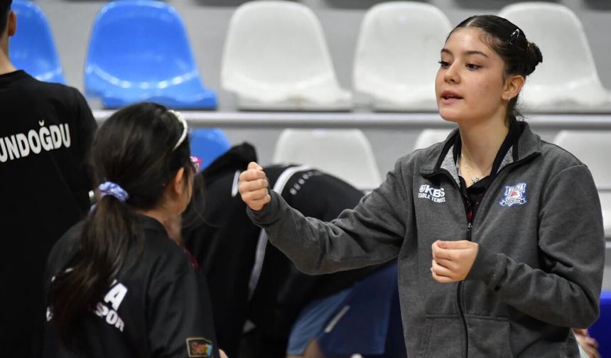 Yalovalı Raketler En İyiler Müsabakalarında Ter Döktü