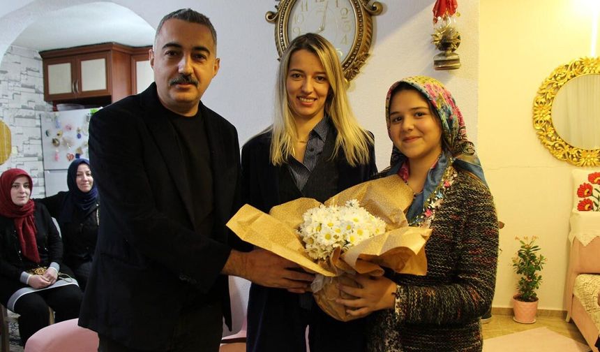 Armutlu Kaymakamı Demir, Fıstıklı’da İftar Yaptı