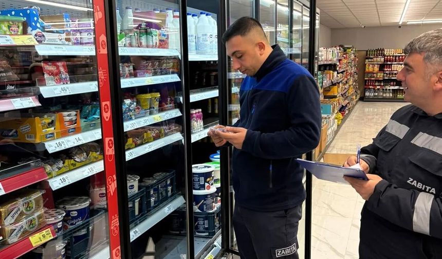 Termal’de Zabıtadan Marketlere Sıkı Denetim