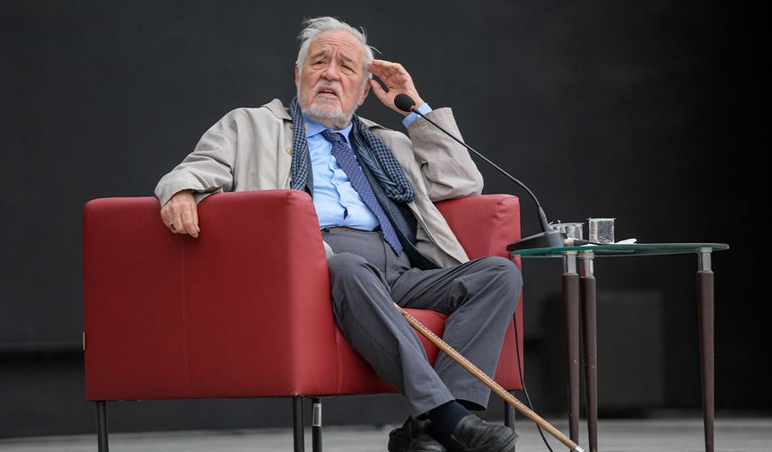 Acı Gelişme: İlber Ortaylı Hayatını Kaybetti