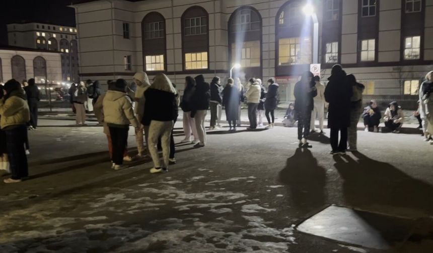 Niksar'da 5,5 Büyüklüğünde Deprem Meydana Geldi