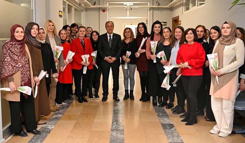 Vali Usta: “Kadın, Hayatın Öznesidir”