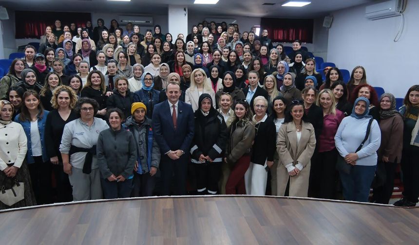 Başkan Yele Kadın Çalışanlarının Gününü Kutladı