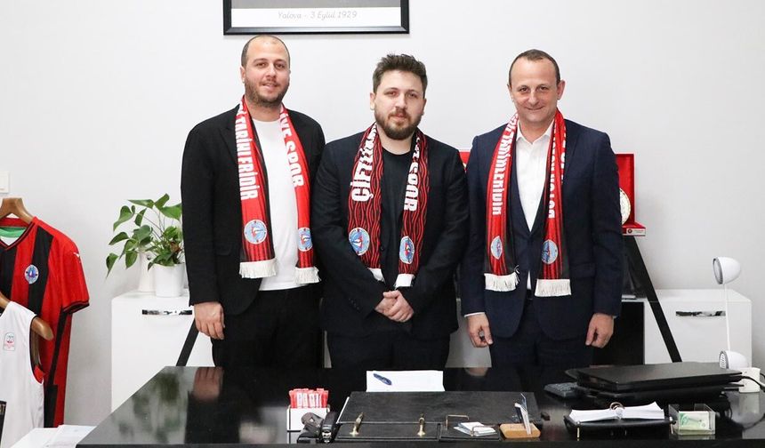 Çiftlikköy Belediye, Başantrenör Yaldırak’la İmza Tazeledi