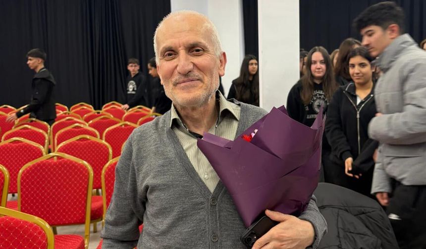 “Fiziği Sevdiren Adam” Ekrem Kılıç Emekli Oldu