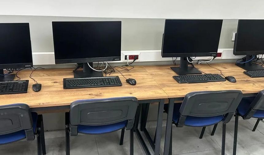 Yalova SMMMO’dan Yalovalı Öğrencilere Önemli Destek