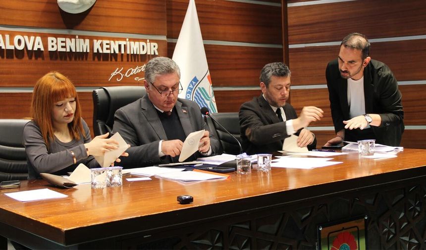 Yalova Belediye Meclisi’nin Yeni Başkanvekilleri Belli Oldu